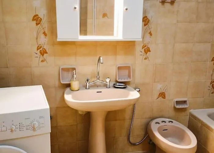 Lihas House Apartment *